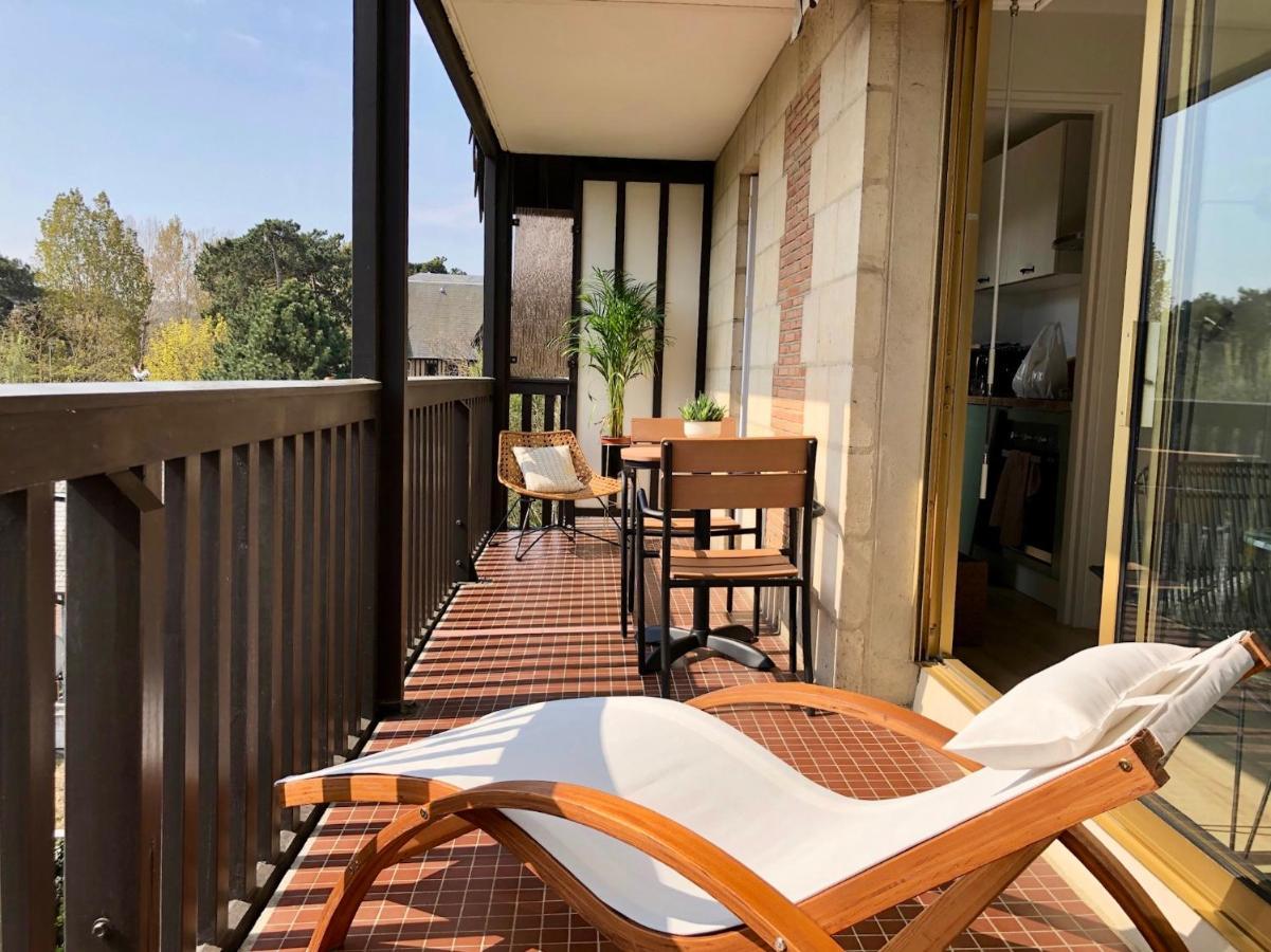 Beau Studio Terrasse Vue Jardin - A 2 Pas De La Mer Deauville Exterior foto